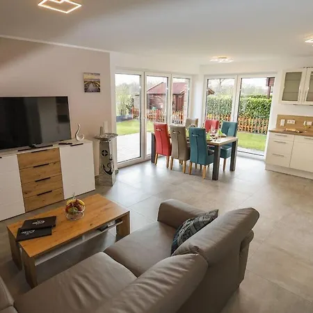 Marinapark 147 Modern Retreat * Walchum