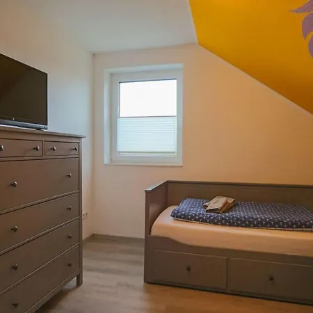 Marinapark 147 Modern Retreat Walchum