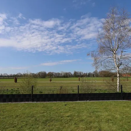 Marinapark 147 Modern Retreat