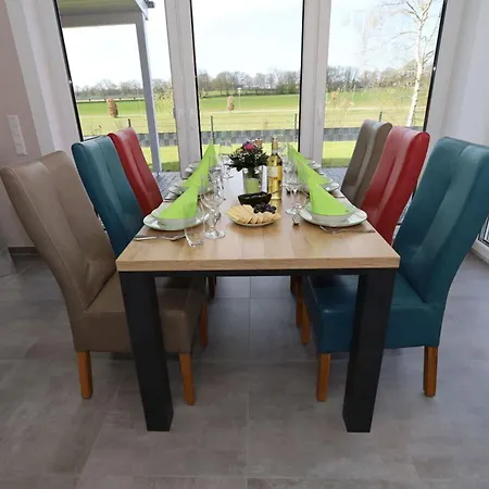 Marinapark 147 Modern Retreat 度假居 *